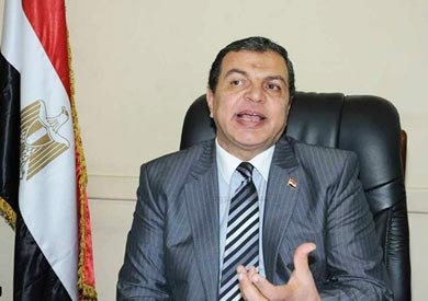 وزير القوي العاملة محمد سعفان